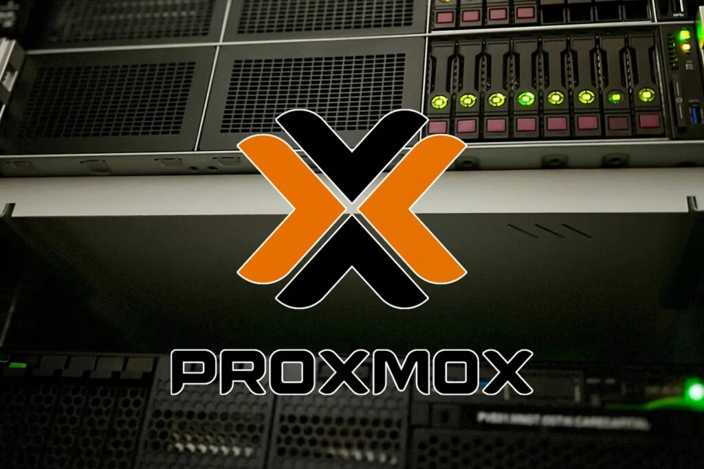 Logo von Proxmox. Im Hintergrund ein Serverrack.